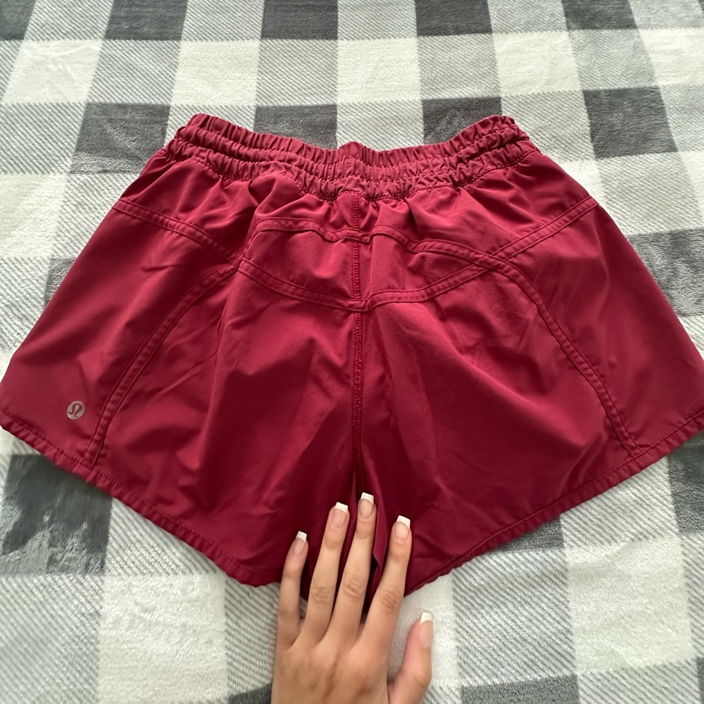 lululemon shorts🍋